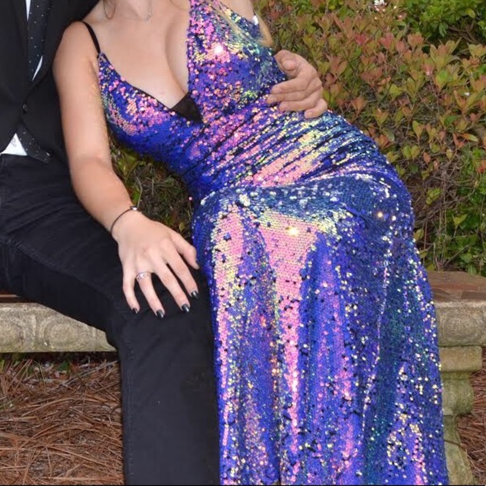 Prom Dress/ formal dress - Picture 4 of 4